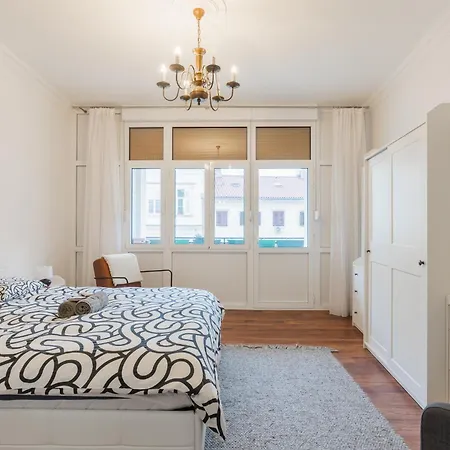 Linden Korzo 公寓 *