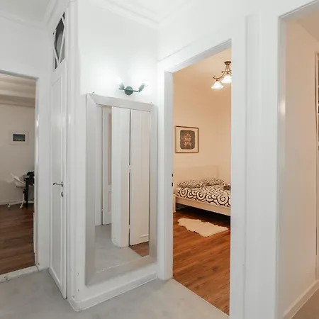 Linden Korzo Apartment