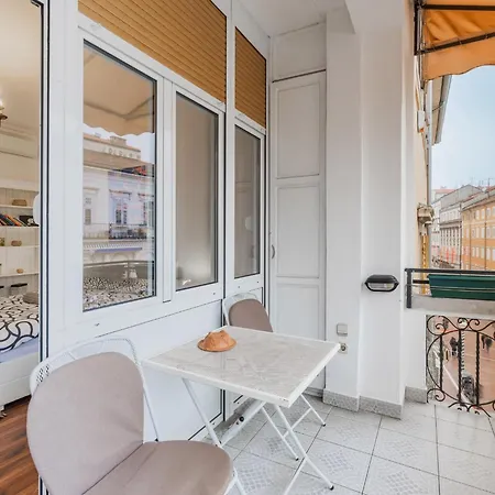 Linden Korzo Apartment
